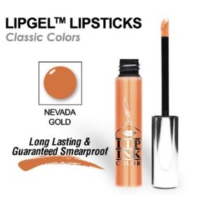 Eye Makeup Styles: How To Apply Lipstick Nude