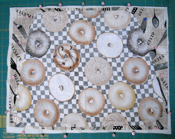 Sid's In Stitches: Easy Placemats for a Round Table Free Pattern