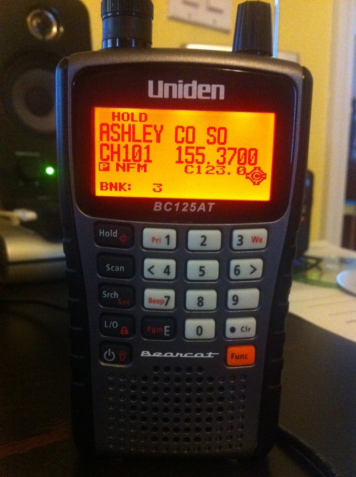 Monitoring Reviews Uniden BC125AT First Impressions