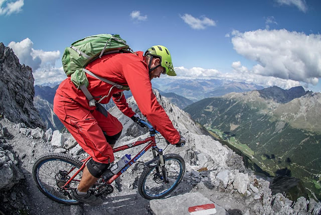 MTB - Mountainbike Tour Payerhütte 3029 m.üA. beim Ortler Vinschgau