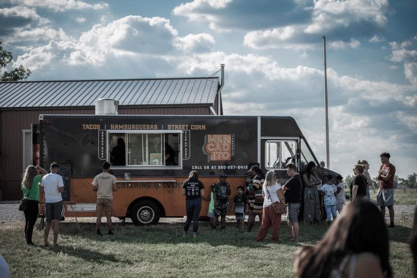 10 Fort Wayne Food Trucks to Eat at This Summer