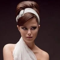 Easy Bouffant Vintage Hair Style