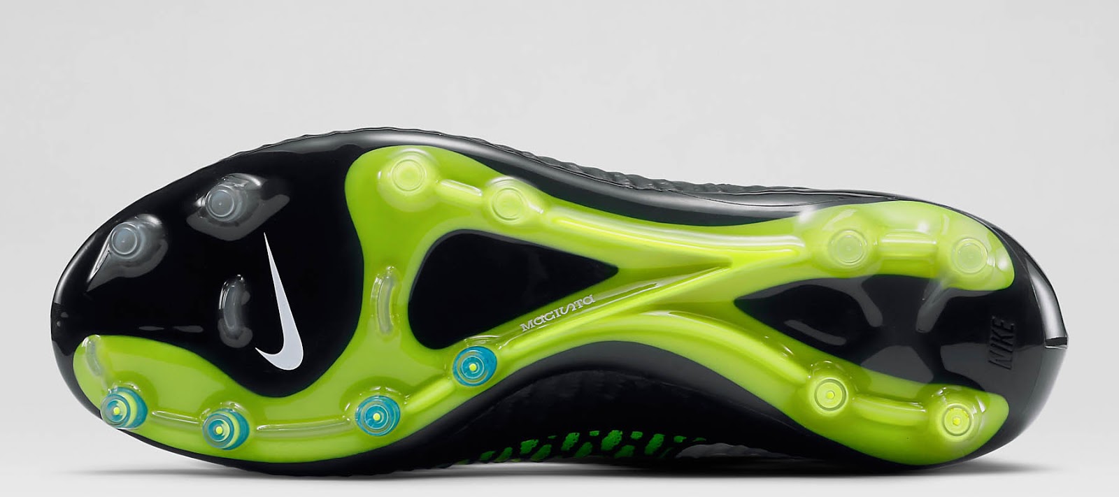 nike magista obra black and blue