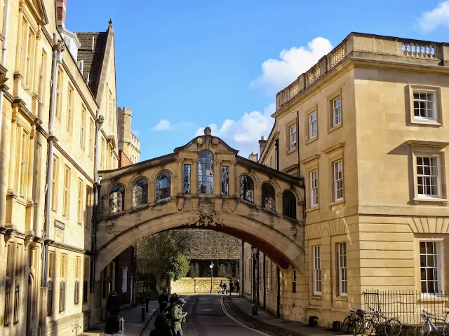 Oxford England: Bridge of Sighs