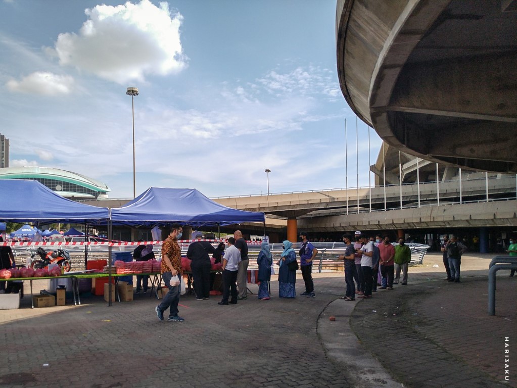 Bazar ramadhan stadium shah alam