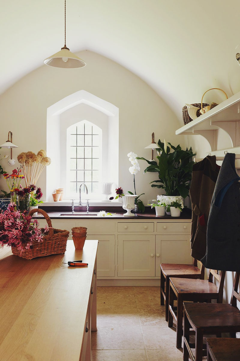 Décor Inspiration: A Country House in Norfolk Designed by Veere Grenney