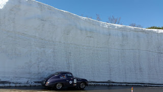 Porsche 356 in snow