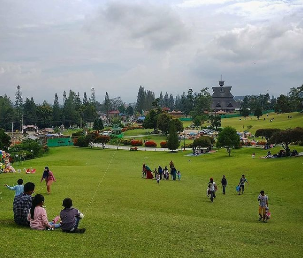 Berikut 10 Wisata yang Hits dan Terbaru di Kabupaten Tanah
