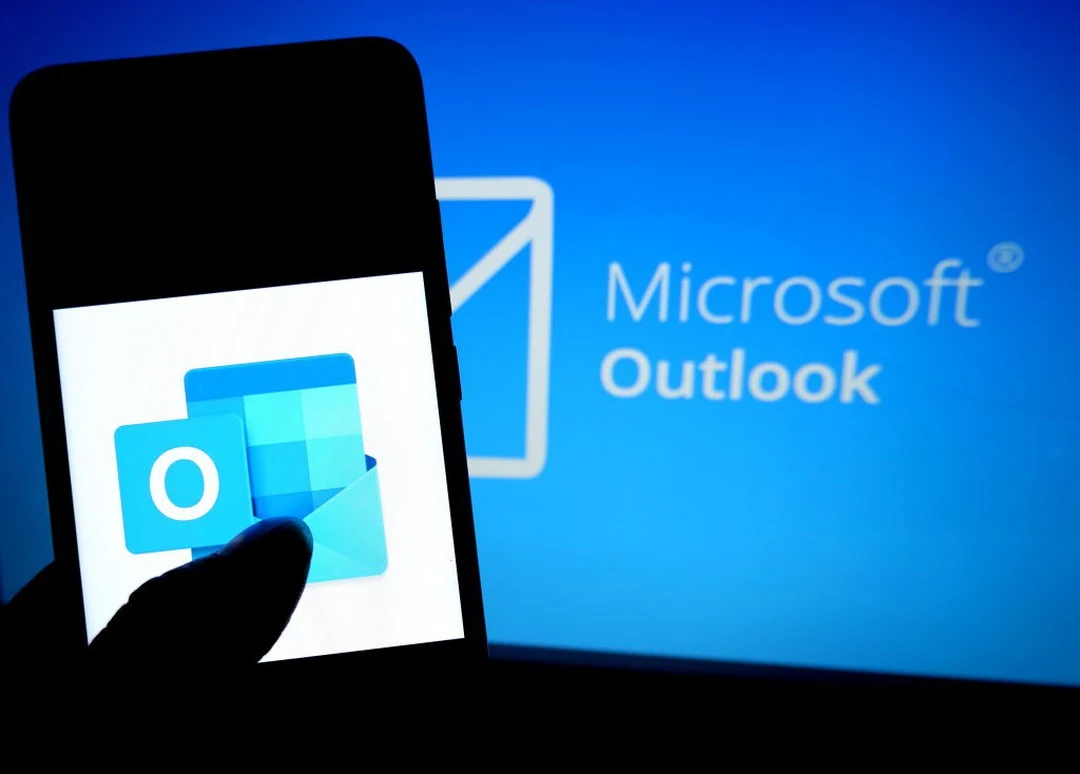 Microsoft is planning to introduce a new outlook as a native addition ...