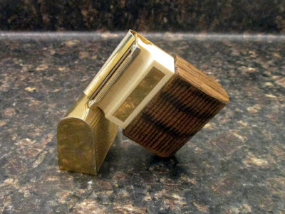 [Image: Hussy12.JPG]