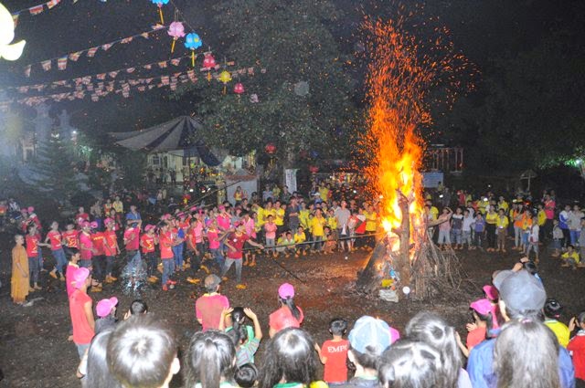 chùa hoa khai,khóa tu mùa hè,đăk nông,thắp nến,tri ân