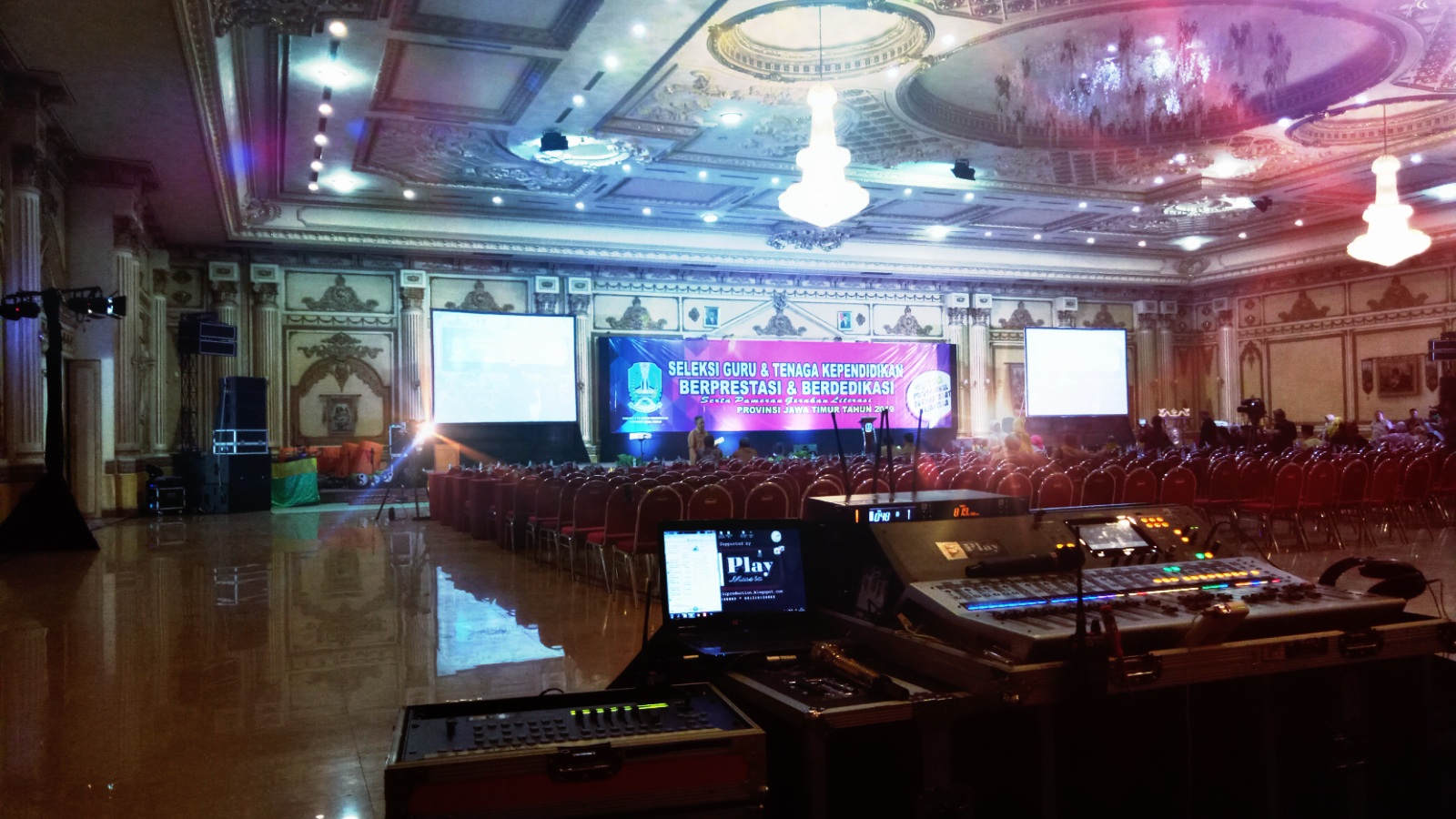 Play music production VENDOR SOUND SYSTEM SURABAYA JATIM , seleksi guru & tenaga kependidikan
