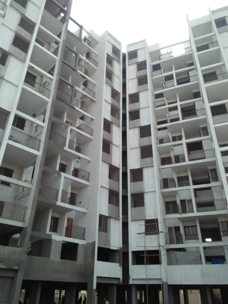 Construction Board Gurukrupa Enterprises, Door & Furniture Carpenter, Pune