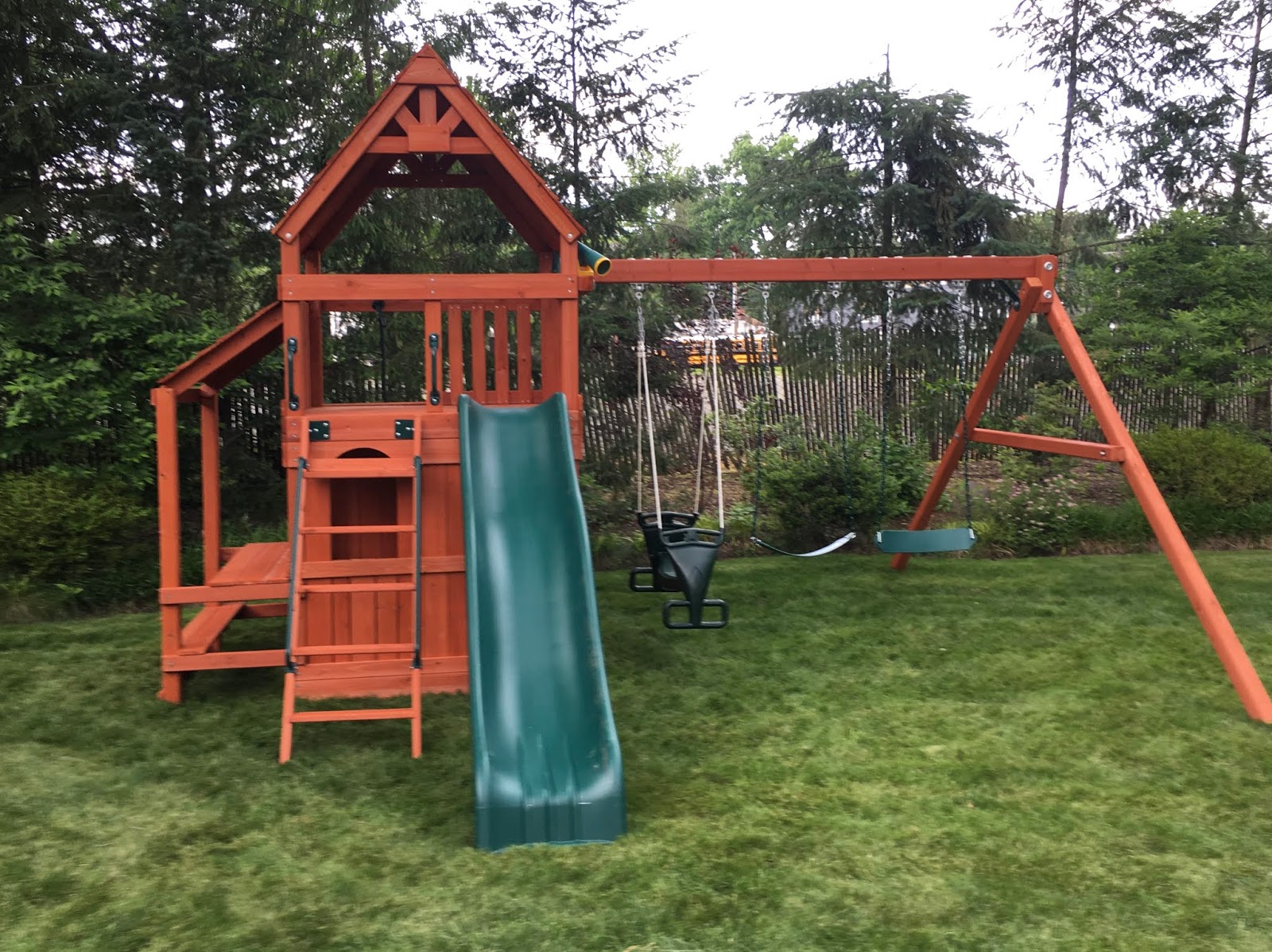 Swingset Solutions Summer Swing Set Styles!