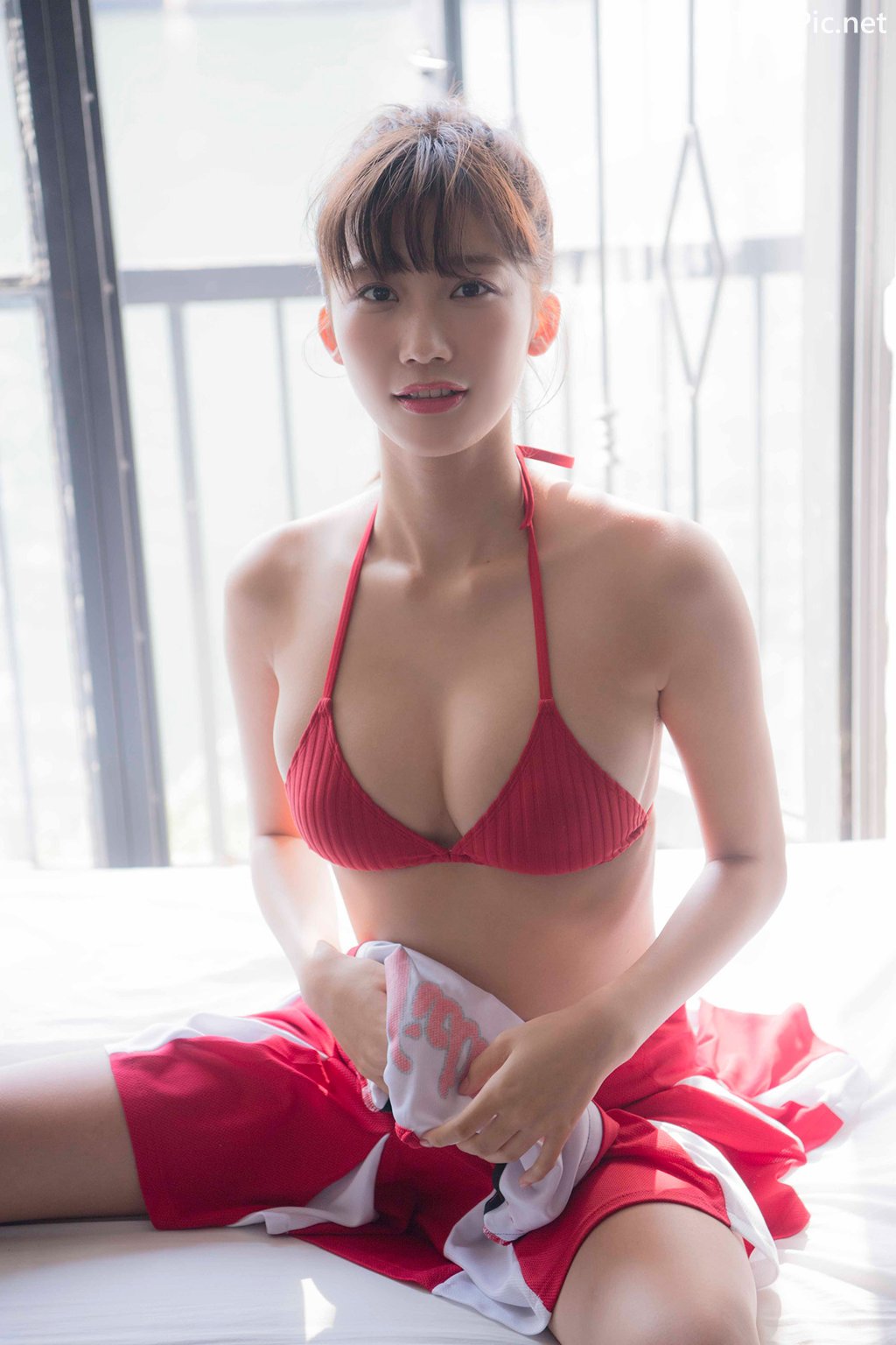 Image-Japanese-Gravure-Idol-Yuka-Ogura-Perfect-Body-On-Digital-Photobook-TruePic.net- Picture-75