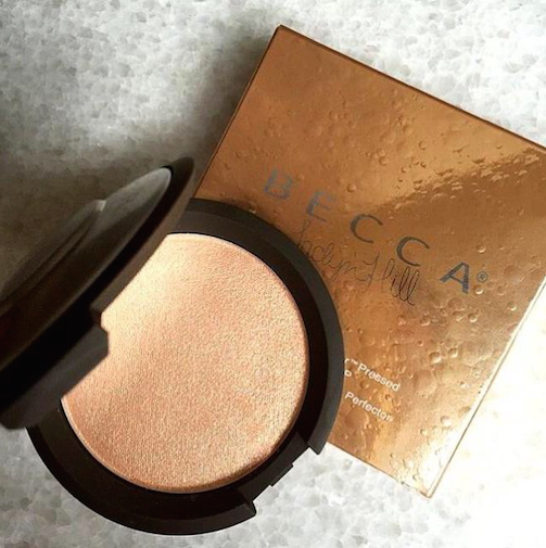Becca-Cosmetics-Shimmering-Skin-Perfector-Pressed-Highlighter-Champagne-Pop-Collab-Jaclyn-Hill -#BeccaxJaclynHill.PNG-3