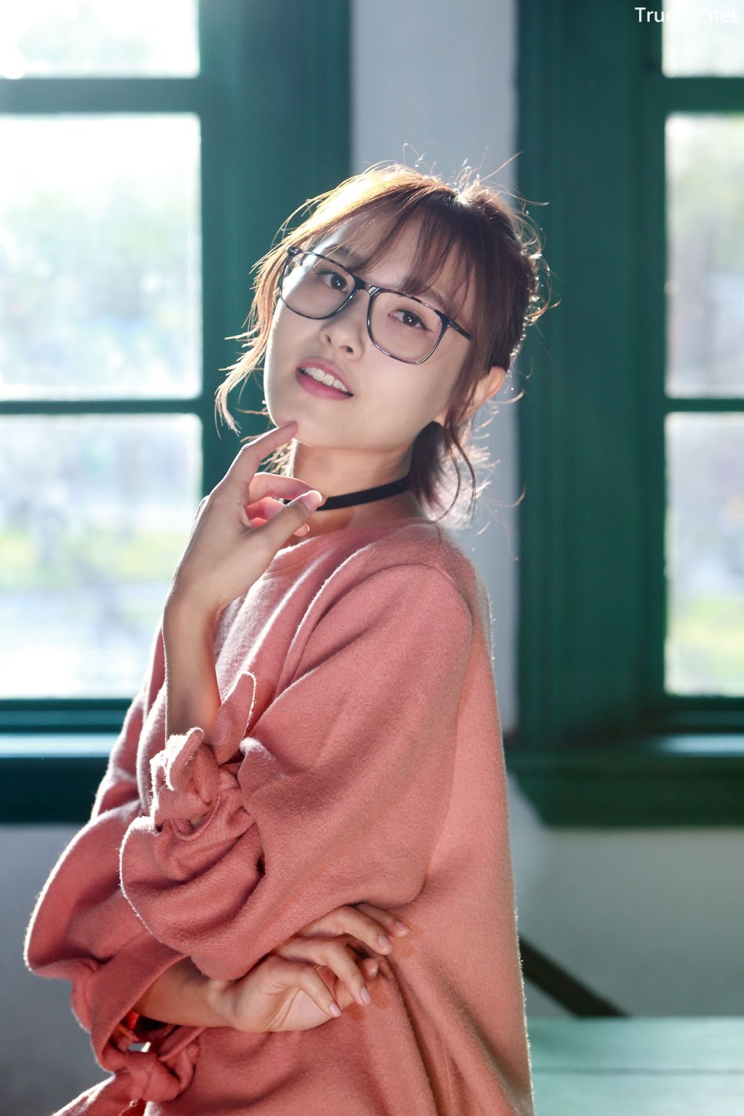 Image-Taiwanese-Model-郭思敏-Pure-And-Gorgeous-Girl-In-Pink-Sweater-Dress-TruePic.net- Picture-27