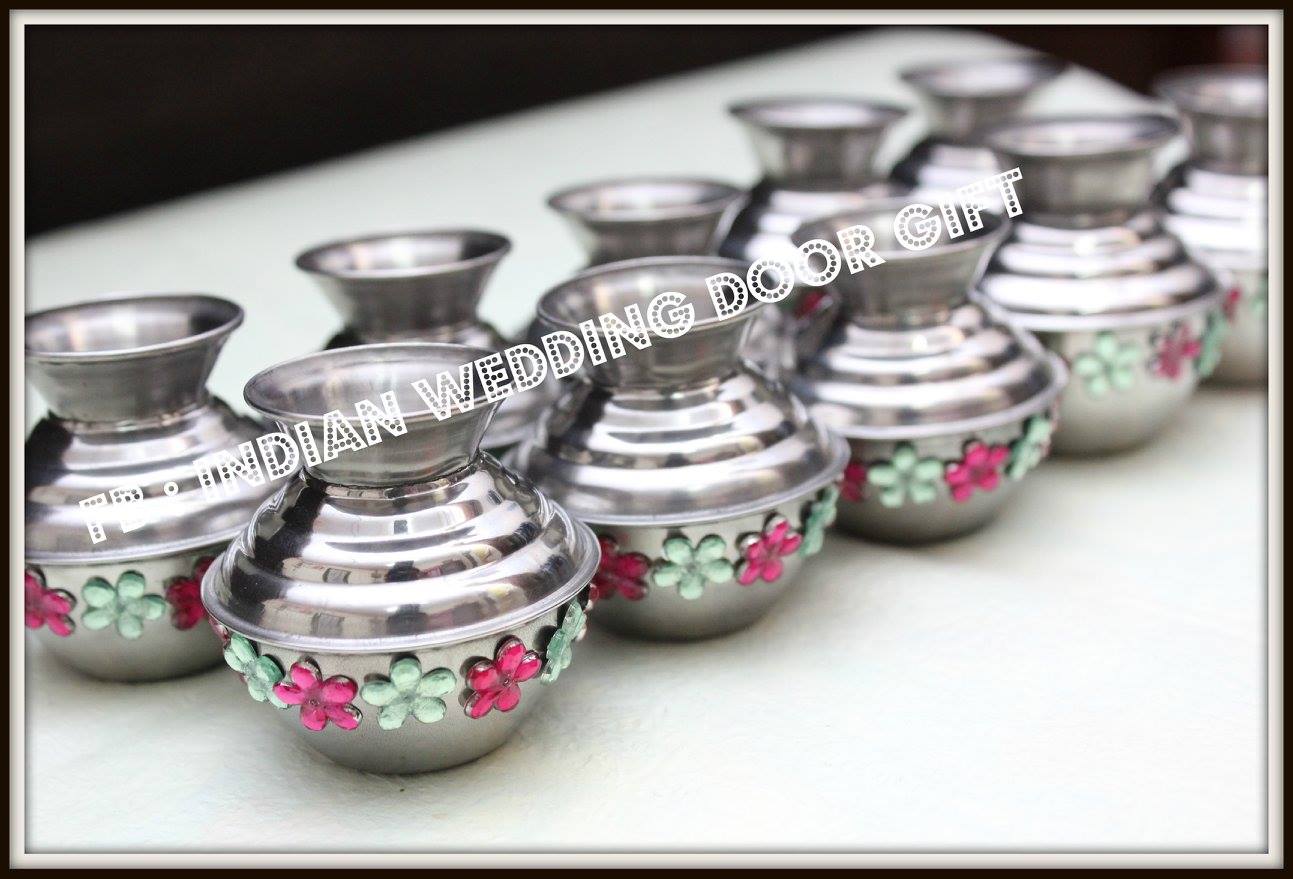 Indian Wedding Door Gift Traditional Indian Wedding Door Gift