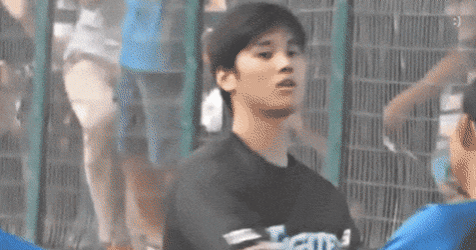 OrdinaryClearcutBluet-size_restricted.gi