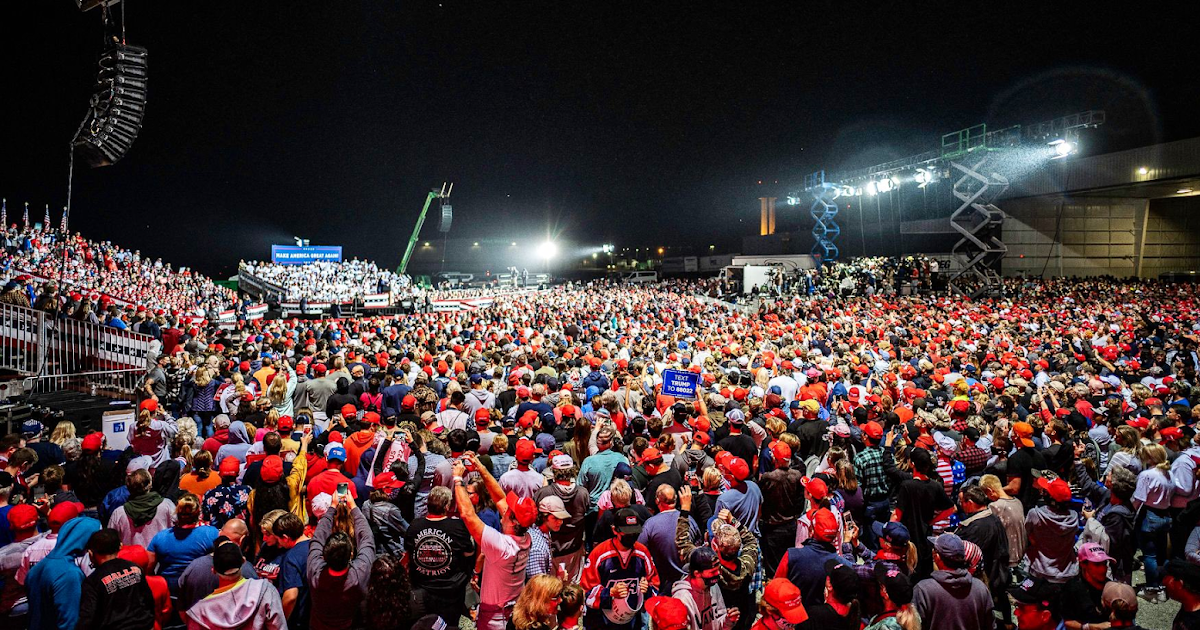 How many people attended the MASSIVE Trump Rally in Phoenix, Arizona