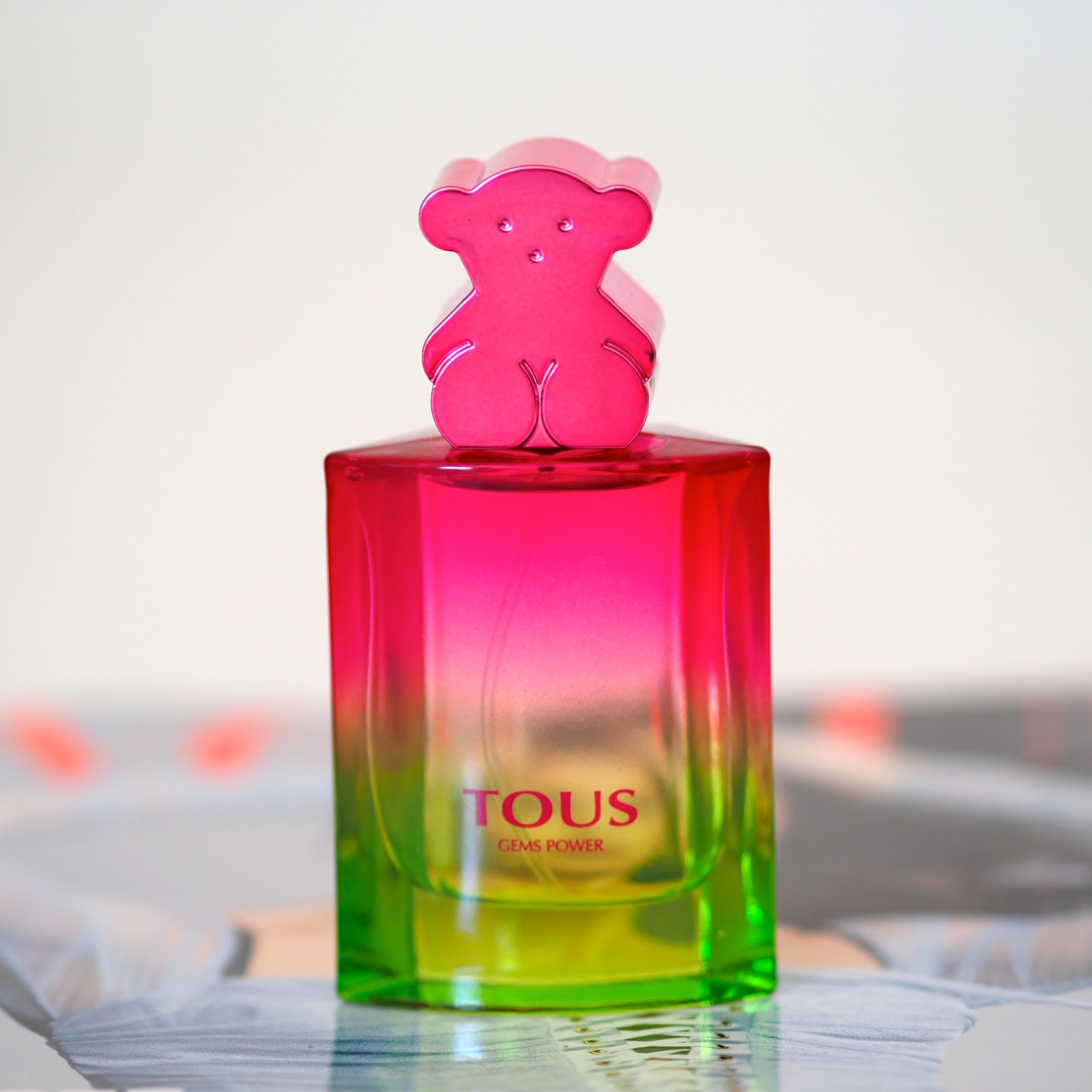 Туалетная вода тоус женская. Туалетная вода tous gems party. Духи тоус лулу. Tous парфюм зеленый 5 мл. Tous man sport 50 ml.