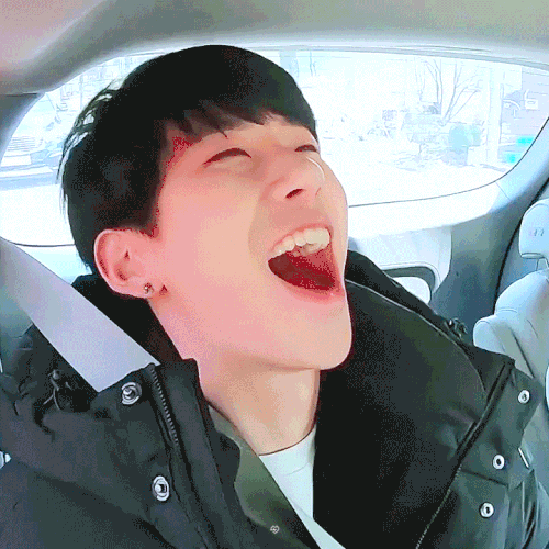 아직 데뷔 0일차의 첫 리얼리트 웃긴 모먼트 | 인스티즈