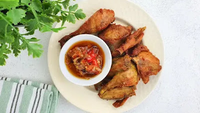 Resep: Ayam Goreng Ungkep Khas Bandung
