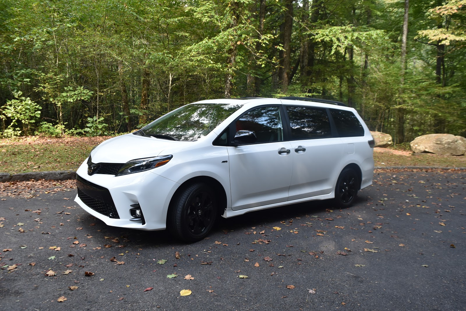 toyota sienna 2020 se