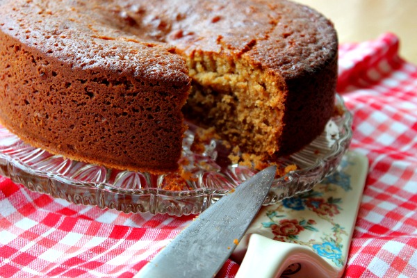 Cornish Honey Cake ~ Best of British - A Cornish Food Blog | Jam and  Clotted Cream