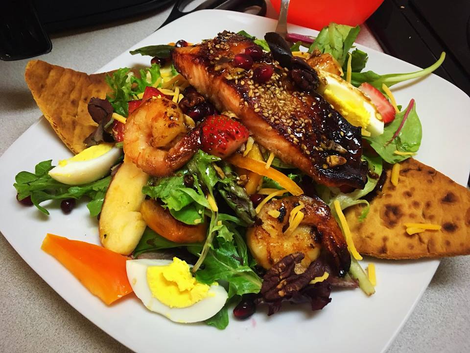 TrucVyZoe's Zone Salmon & Shrimp Teriyaki Salad with Balsamic