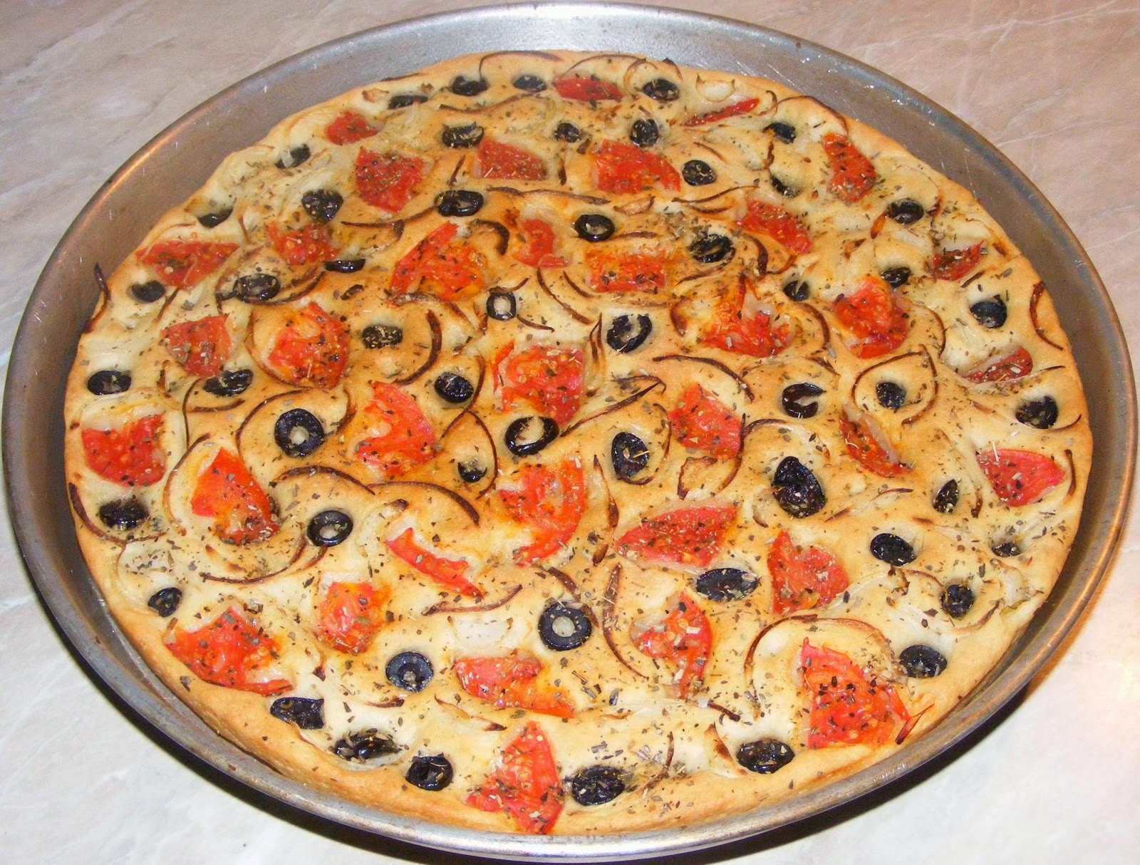 focaccia, reteta focaccia, focaccia italiana, focaccia de post, retete de post, retete de mancare, retete straine, retete italiene, pizza, blat pizza, paine, retete culinare, retete si preparate culinare focaccia, retete milaneze, 