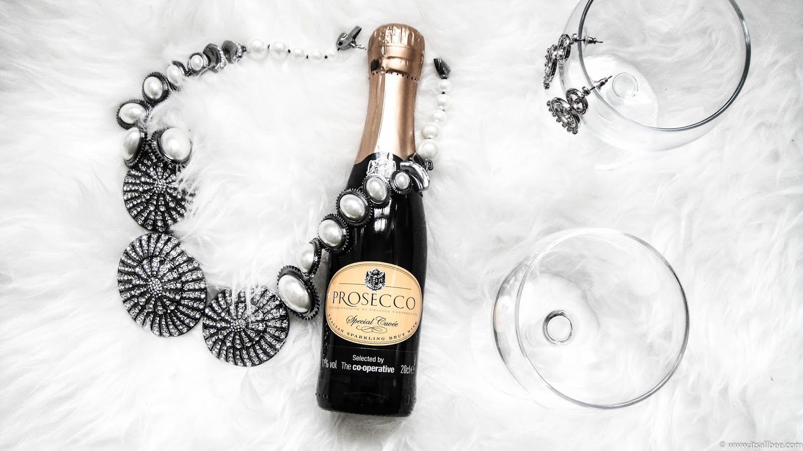 Mother's Day Gift Ideas - Photo Bianca at www.itsallbee.com Mother's Day Gift Ideas - Photo Bianca at www.itsallbee.com