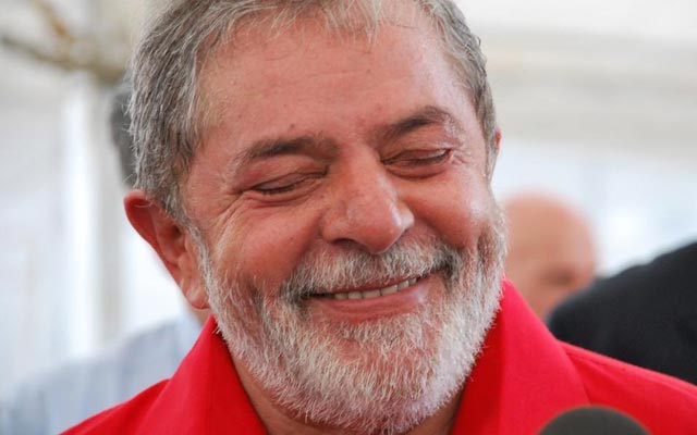 Lula pretende se casar assim que sair da prisão, diz ex-ministro