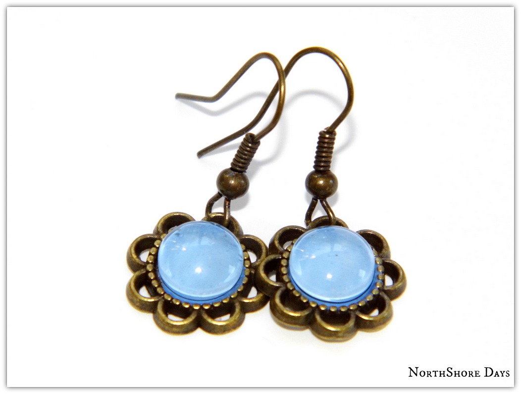 NorthShore Days..... 3 Step Nail Polish Earrings