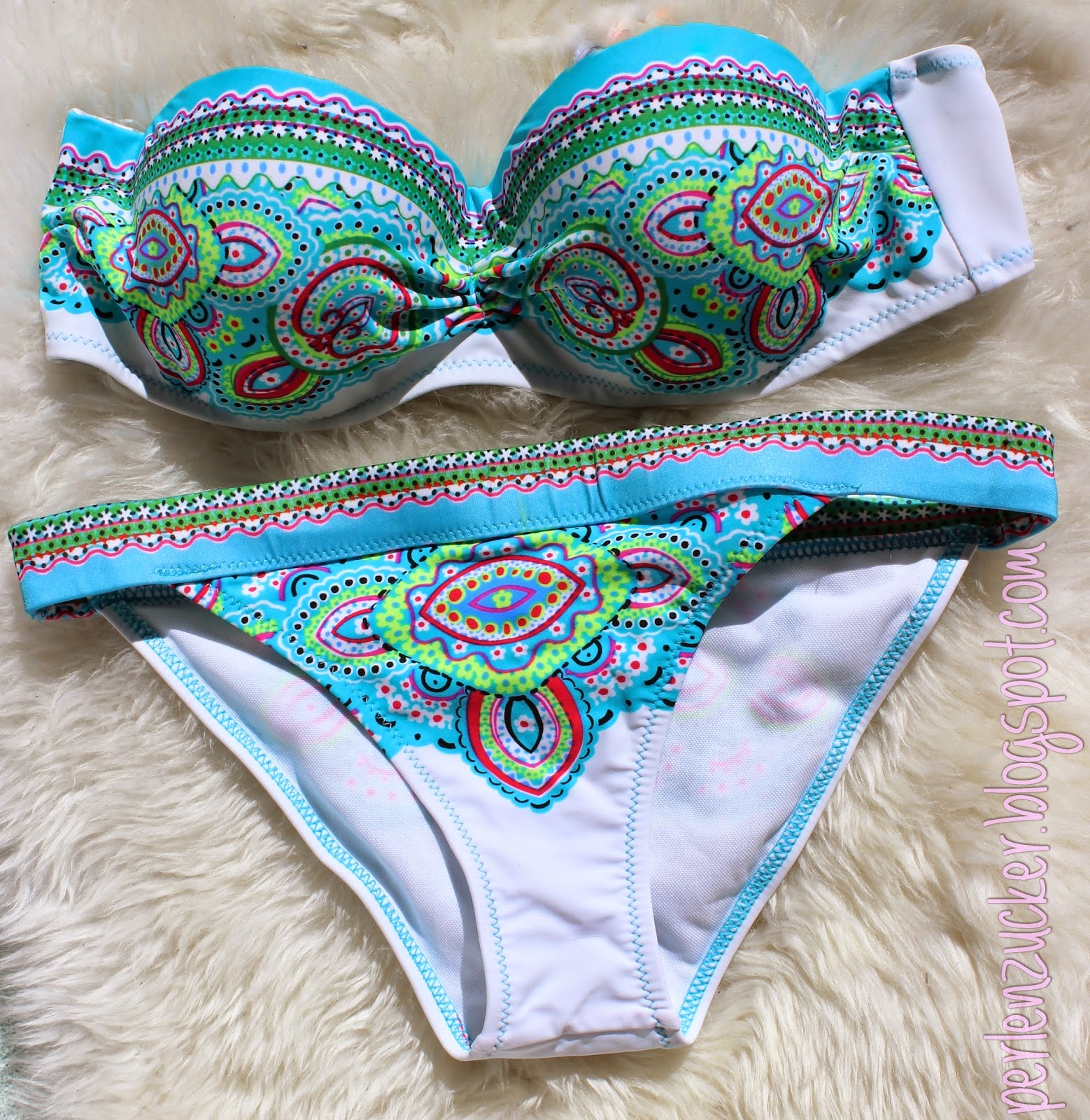 Wo Kann Man Schöne Bikinis Kaufen