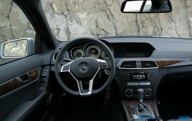 Mercedes Benz Classe C250 2012 - interior