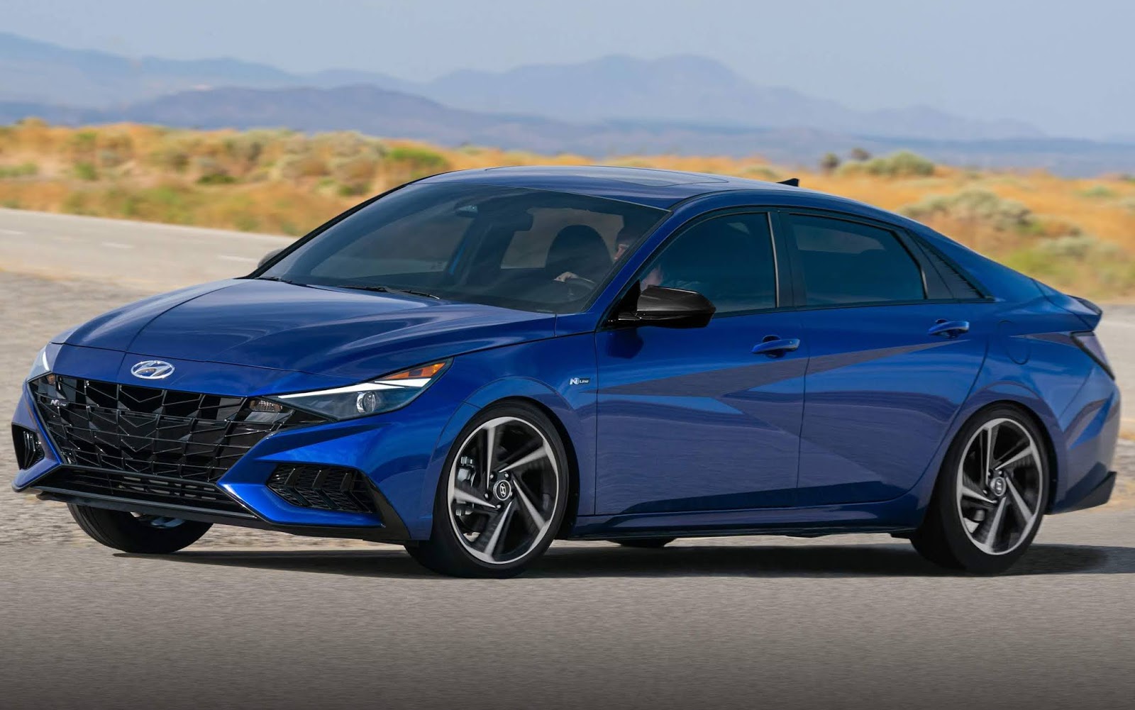 Hyundai Elantra NLine versão esportiva é lançada nos EUA