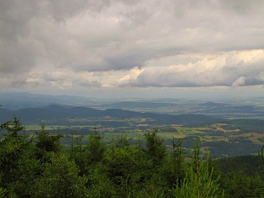 Góry Bardzkie z Jawornika Wielkiego.