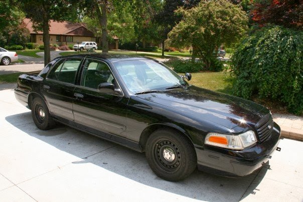 Ford 2000 crown victoria owner manual #3