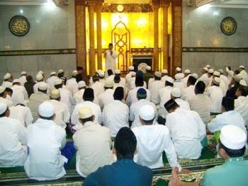 Teks ceramah singkat tentang sedekah di bulan ramadhan