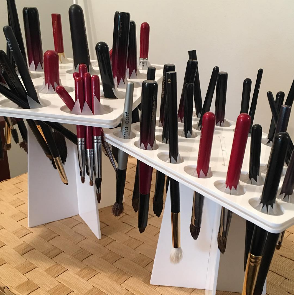 Of Toys and Co Airdrying Racks for Makeup Brushes
