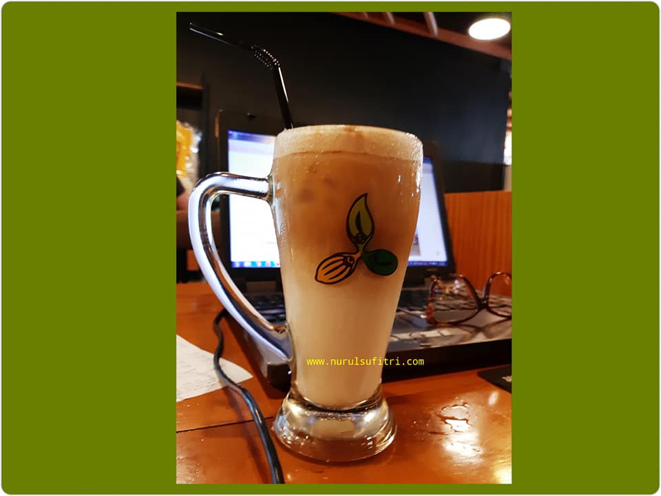 Coffee Toffee Margonda 287, Tempat Ngopi dan Nongkrong Paling Asyik di