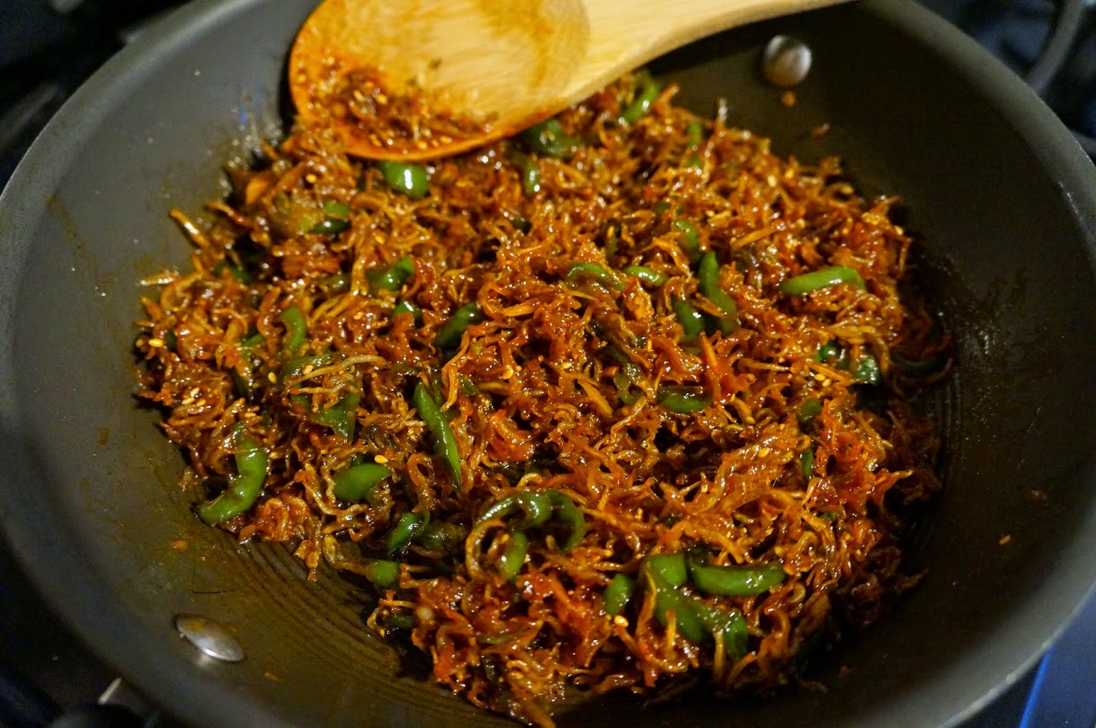 Anchovy Side Dish (2) Myulchi Bokkeum (멸치볶음)