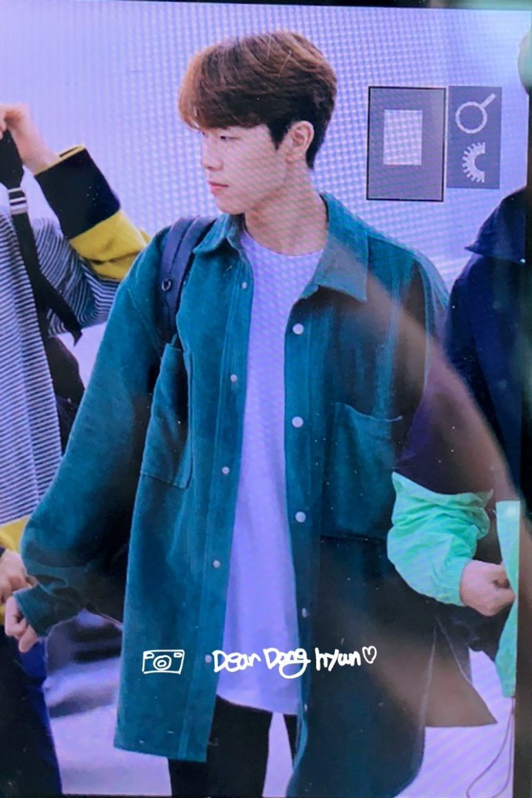 오늘자 남돌 케이콘 출국이미지.jpg | 인스티즈