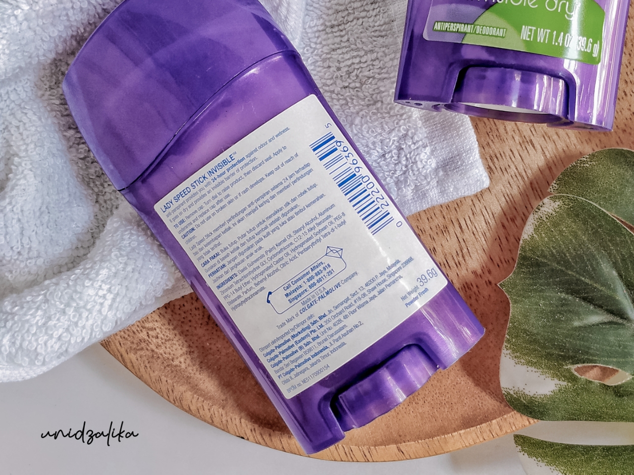 Uni Dzalika CARA AMPUH MENGHILANGKAN BAU BADAN DENGAN LADY SPEED STICK