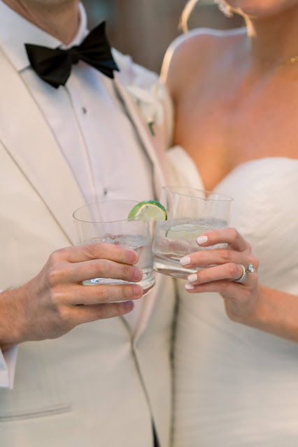 St. Louis Wedding Photographer & Videographer | Black & White Minimalist Wedding | Jewish Wedding | Rooftop Poolside Wedding