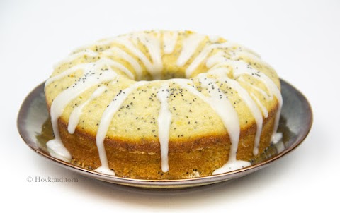 Lemon Poppy Seed Cake