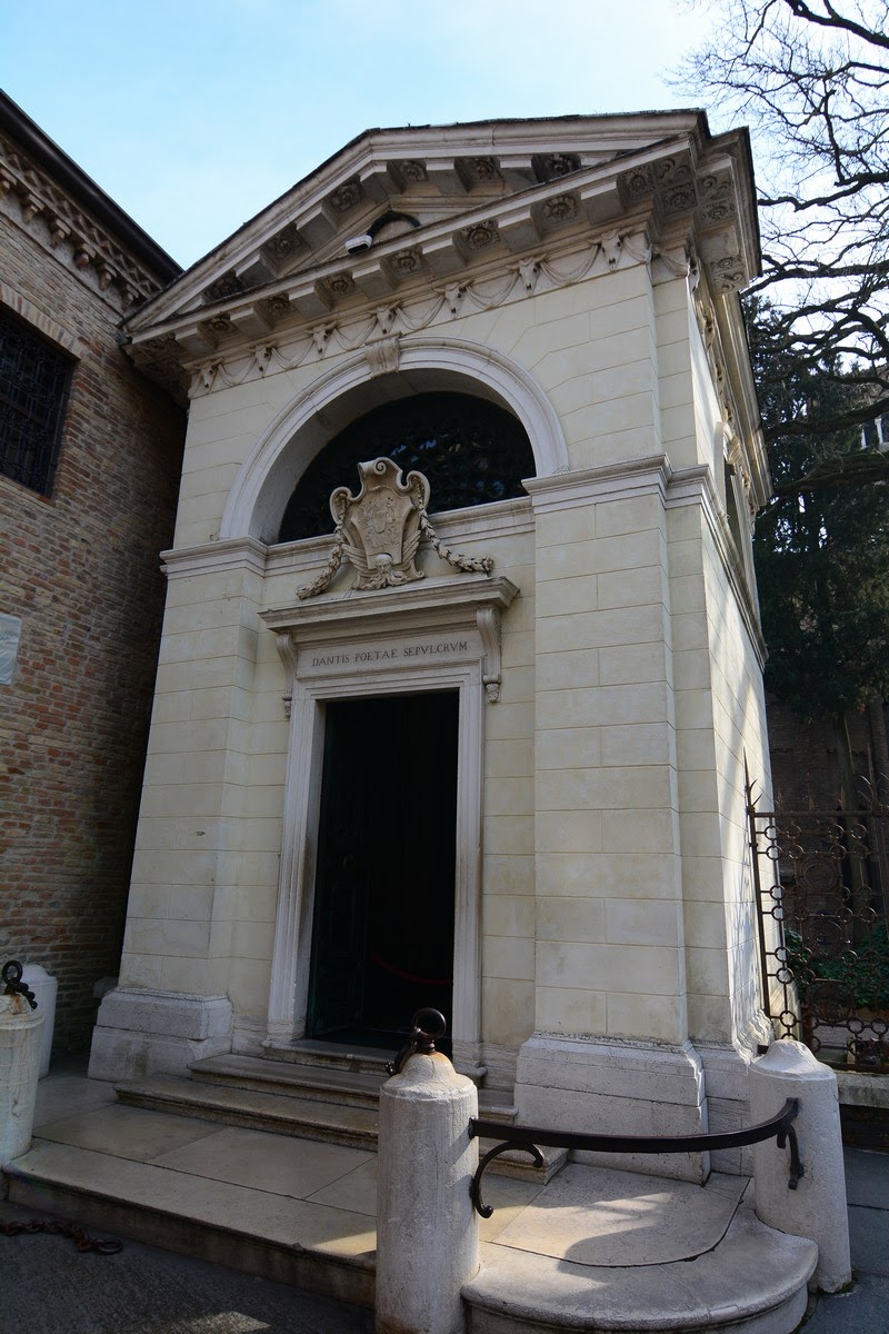tombeau de Dante, Ravenne tombeau de Dante, Ravenne