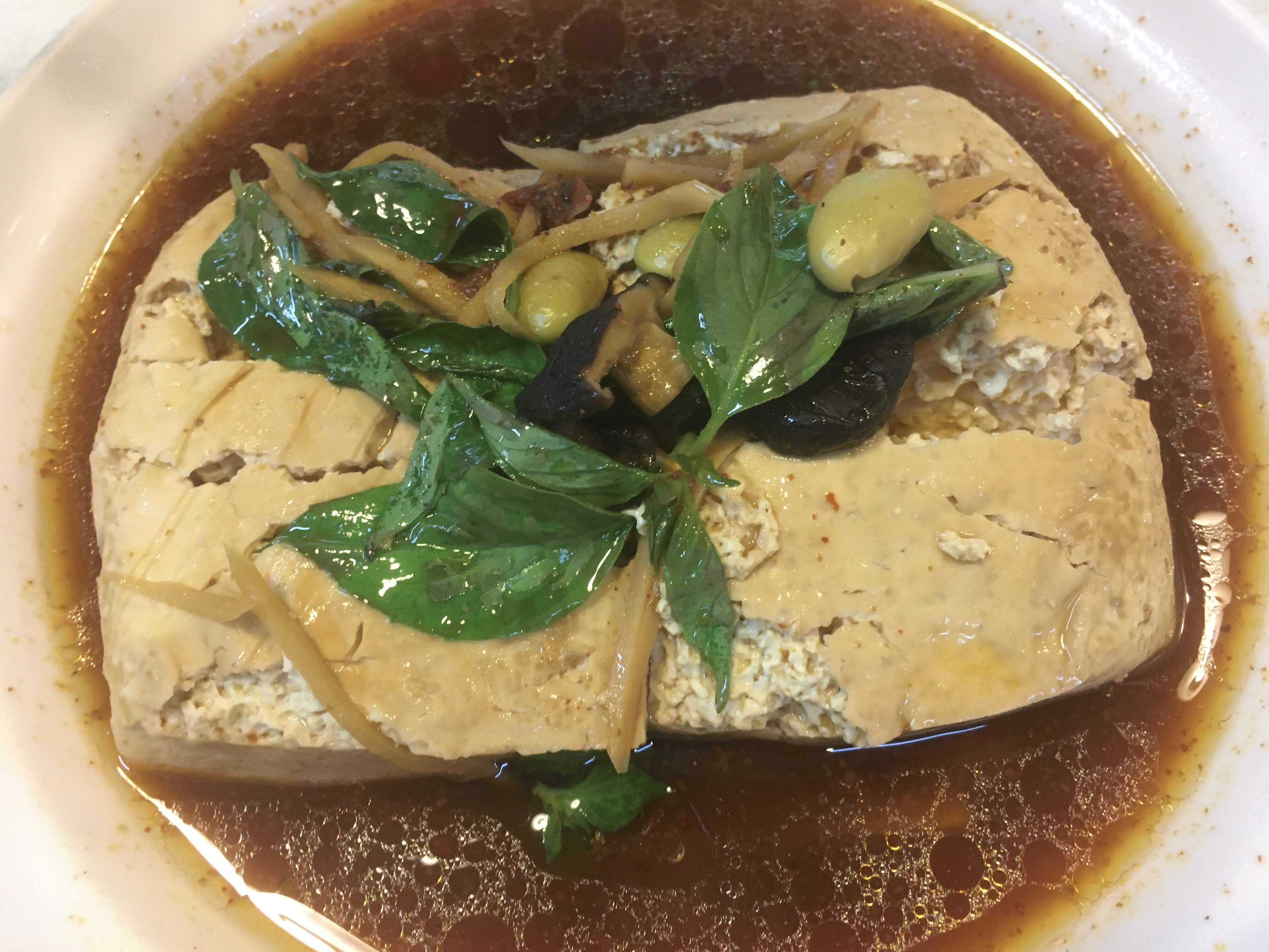 Smelly Boss Now Steamed Tofu (臭老闆現蒸臭豆腐), Taiwan's Delicious and Unique