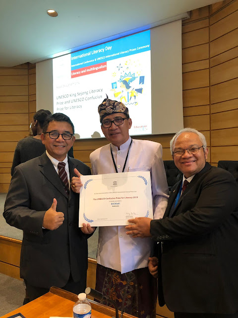 Indonesia Terima Penghargaan Literasi Dunia